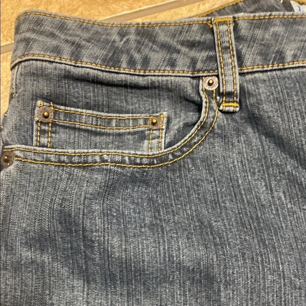 Vintage Dark Blue Size 11M Average High Rise Wide Leg Jeans